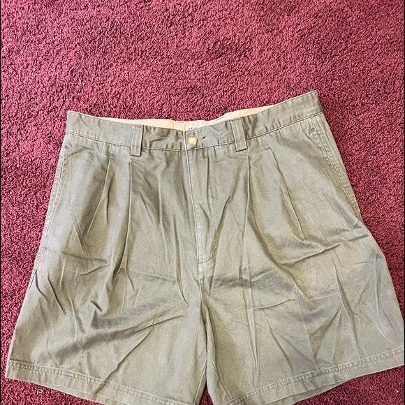 Mens Sun River pleated front shorts size 36 ! - Picture 2 of 4